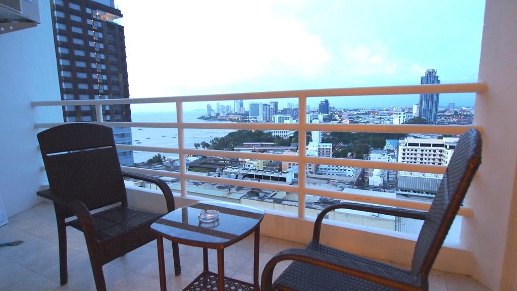 Ferienwohnung View Talay 6 By Pat 42 Pattaya Exterior foto